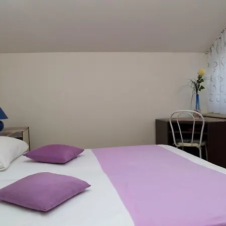 Sunshine Apartment